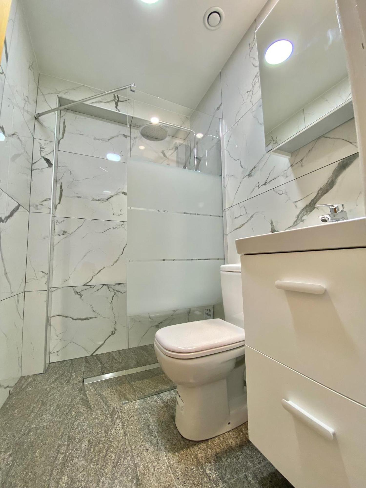 شقة Ev Zin - Modern, Cozy, 1 Bed, Pool, 2 Balconies, A105 بافوس المظهر الخارجي الصورة