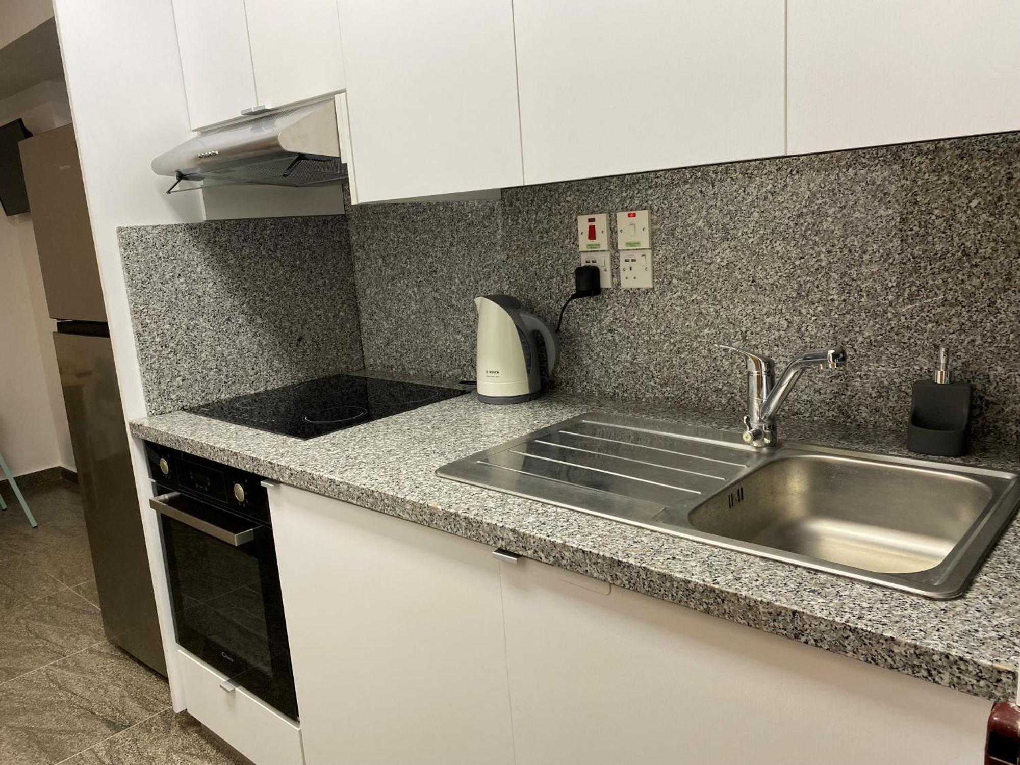 شقة Ev Zin - Modern, Cozy, 1 Bed, Pool, 2 Balconies, A105 بافوس المظهر الخارجي الصورة