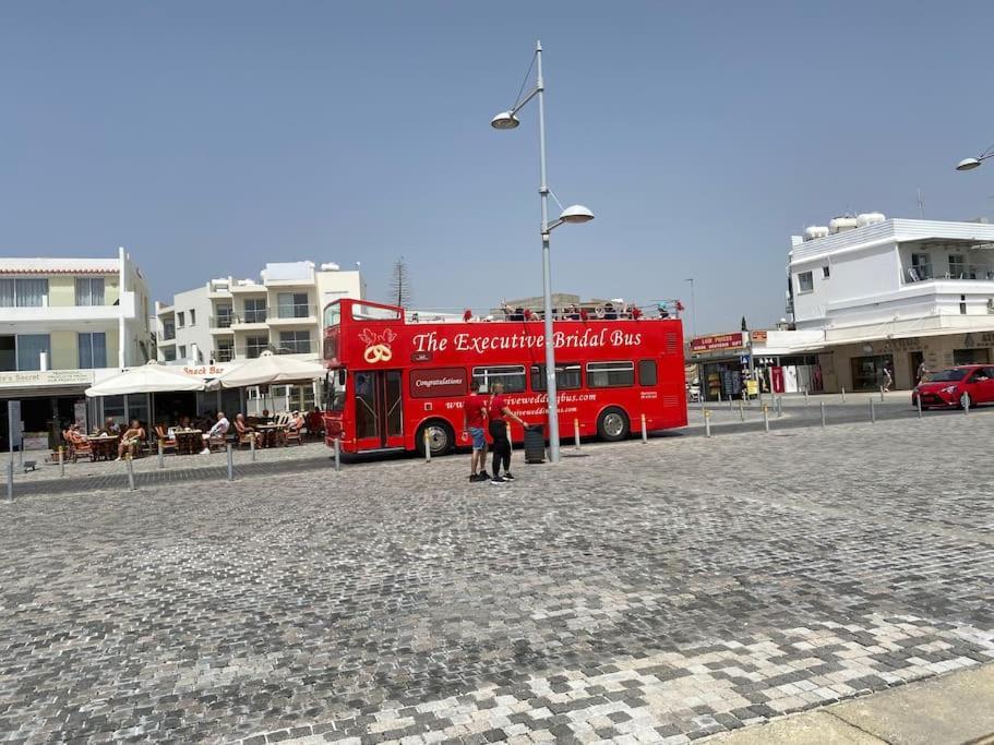 شقة Ev Zin - Modern, Cozy, 1 Bed, Pool, 2 Balconies, A105 بافوس المظهر الخارجي الصورة